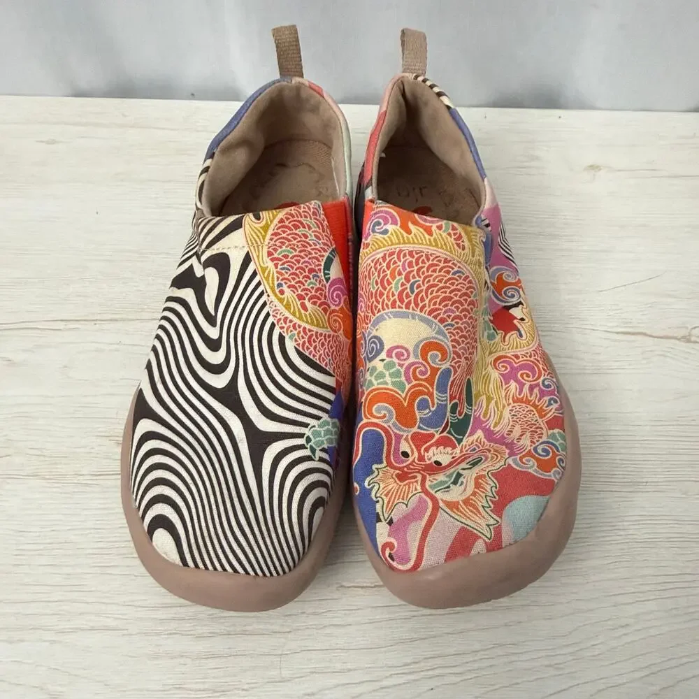 UIN Shoes Women’s Size 7.5 Flying Dragon Toledo Canvas Loafers Slip On Artsy